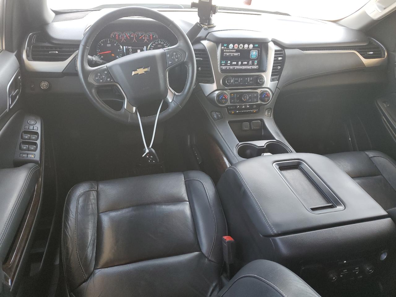 2018 Chevrolet Tahoe C1500 Lt VIN: 1GNSCBKC2JR362984 Lot: 70199835