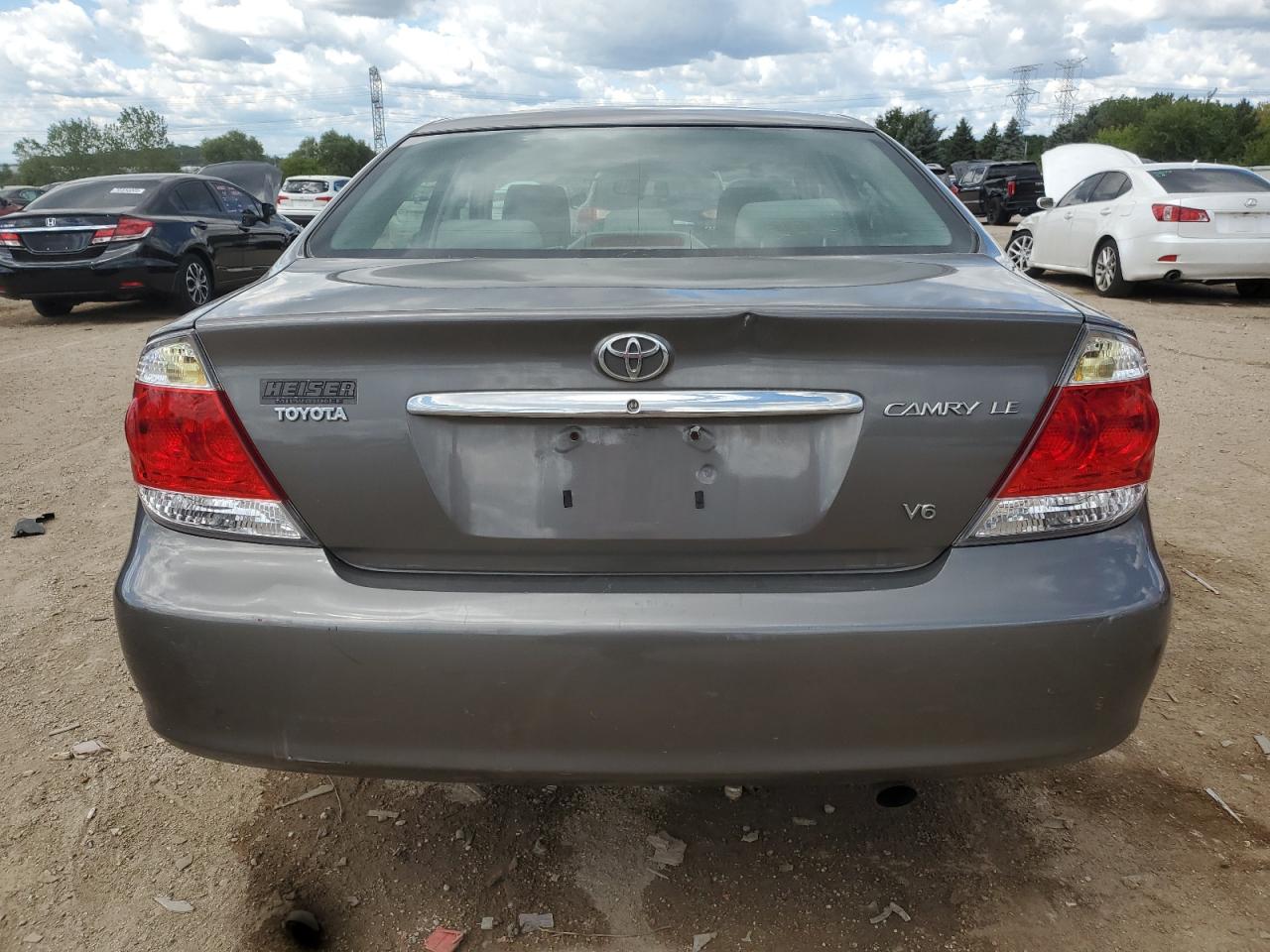 2005 Toyota Camry Le VIN: 4T1BF30K85U595220 Lot: 68875635