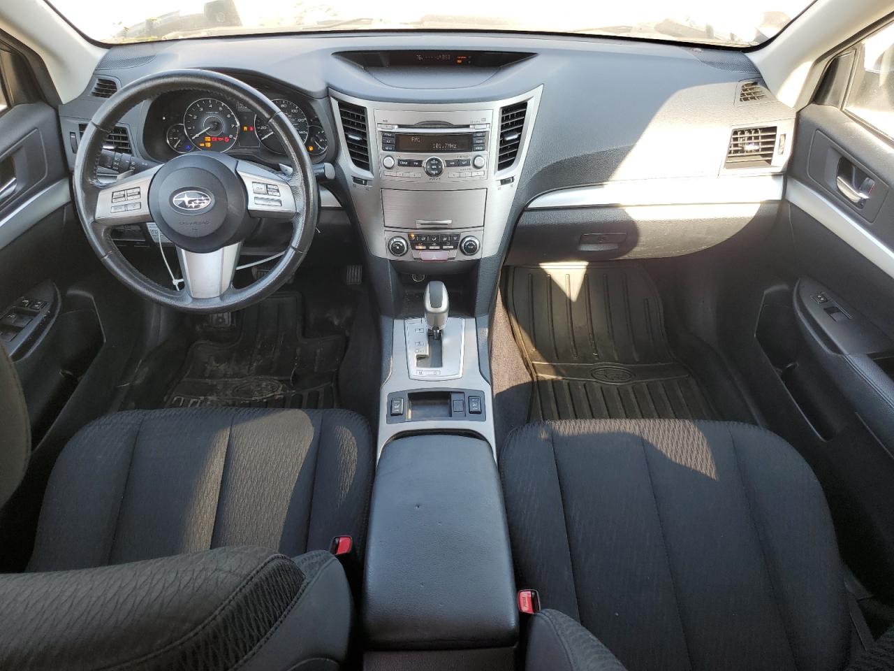 2010 Subaru Outback 2.5I Premium VIN: 4S4BRBCC4A3371352 Lot: 68126395