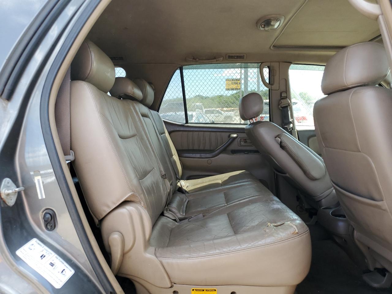 2004 Toyota Sequoia Limited VIN: 5TDBT48A24S210462 Lot: 70442245