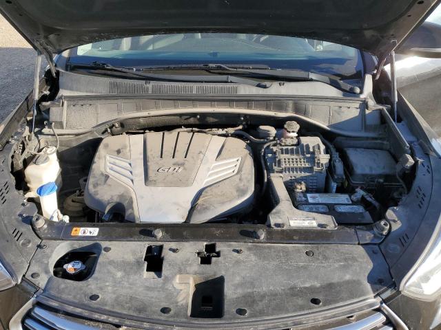2018 HYUNDAI SANTA FE SE  