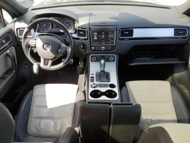  VOLKSWAGEN TOUAREG 2017 Синий