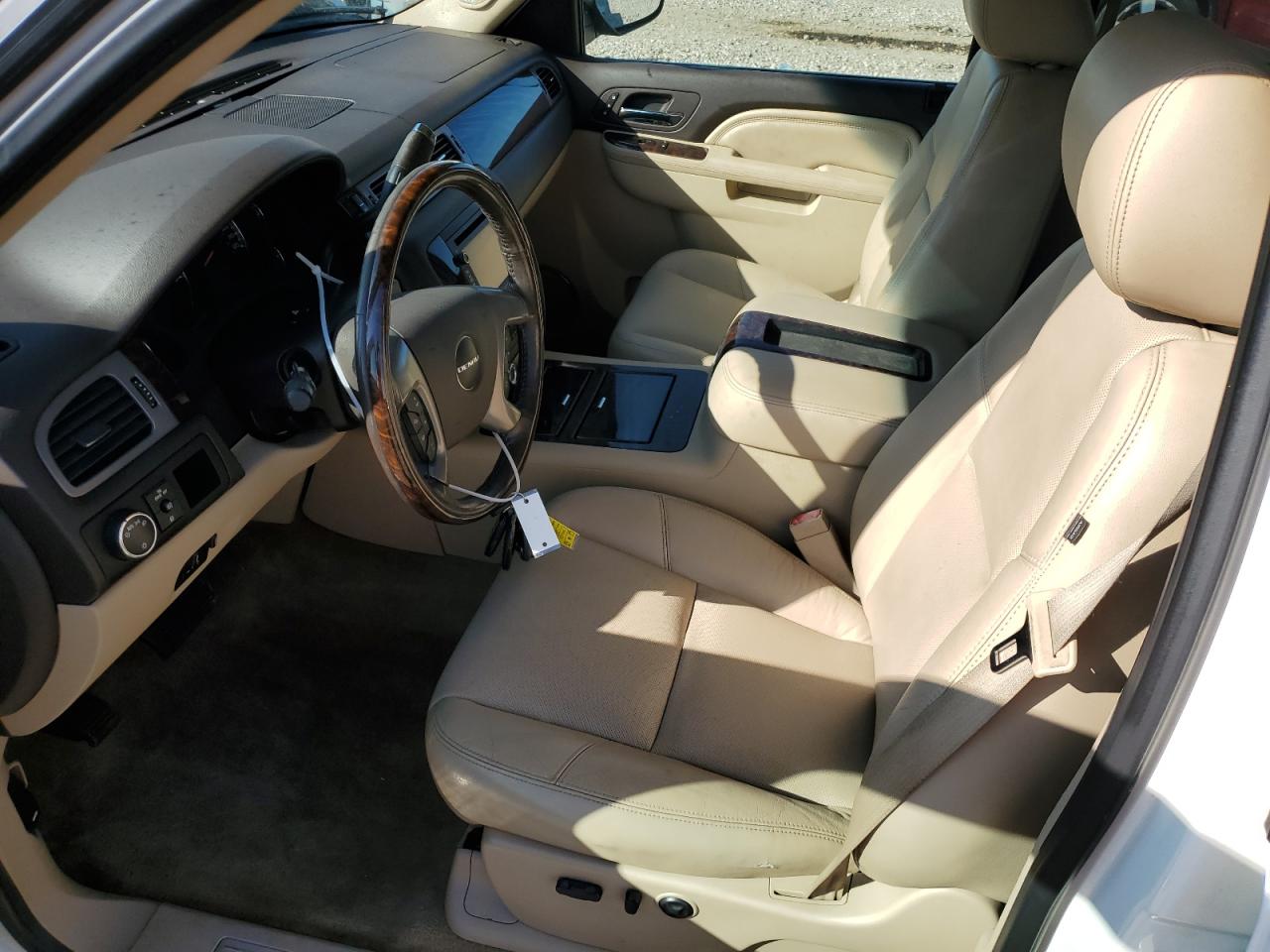 2012 GMC Sierra K1500 Denali VIN: 3GTP2XE20CG113393 Lot: 68293755