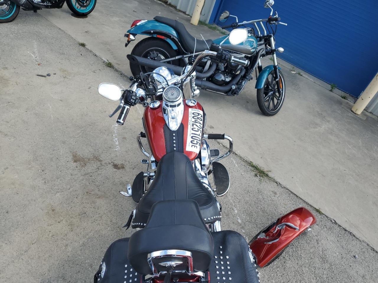 2013 Harley-Davidson Flstc Heritage Softail Classic VIN: 1HD1BWV19DB010120 Lot: 68425105