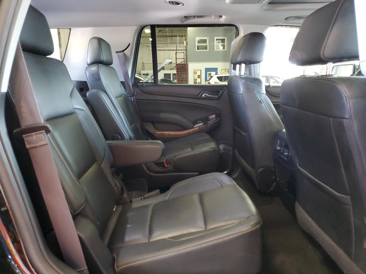 2017 Chevrolet Tahoe K1500 Premier VIN: 1GNSKCKC7HR233996 Lot: 69144595