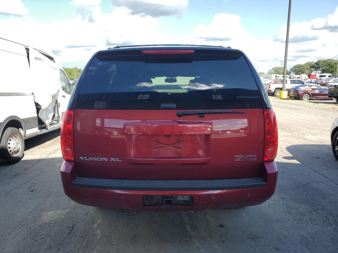 2013 GMC Yukon Xl K1500 Slt VIN: 1GKS2KE75DR239229 Lot: 70349725