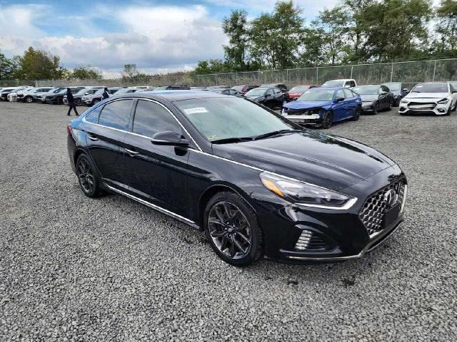2018 HYUNDAI SONATA SPORT  