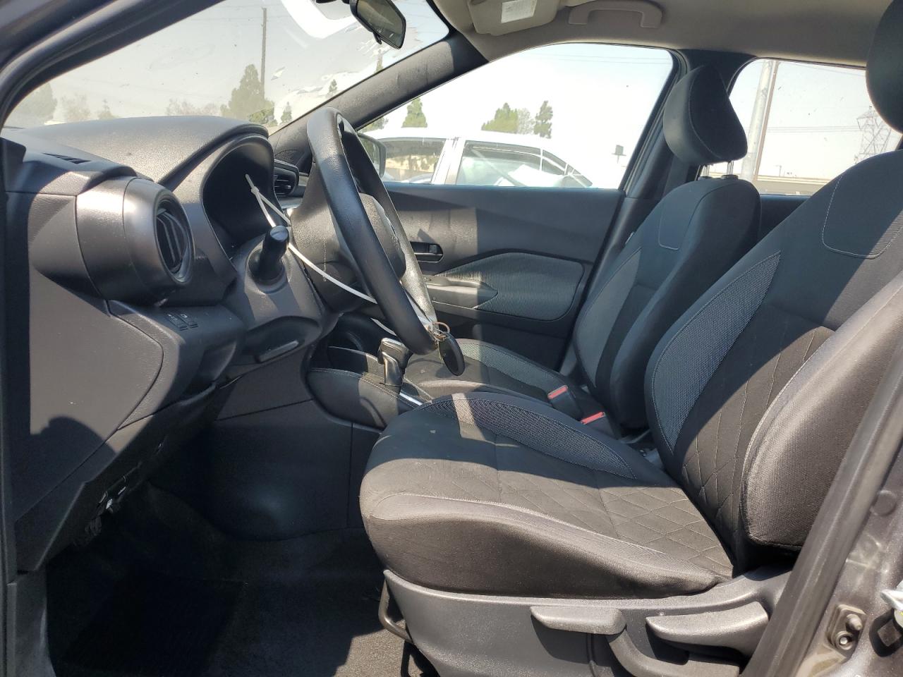 2019 Nissan Kicks S VIN: 3N1CP5CU1KL501718 Lot: 67833825