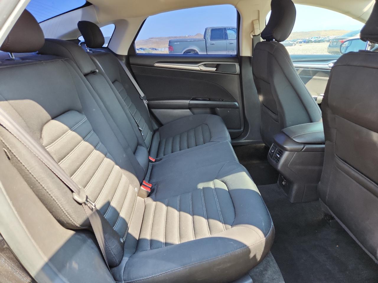 2015 Ford Fusion Se VIN: 3FA6P0H78FR295970 Lot: 70580105