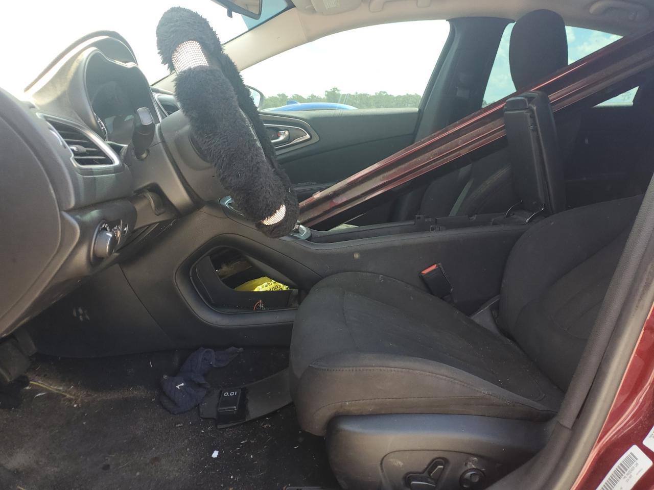 2016 Chrysler 200 Limited VIN: 1C3CCCAB9GN113565 Lot: 70765715