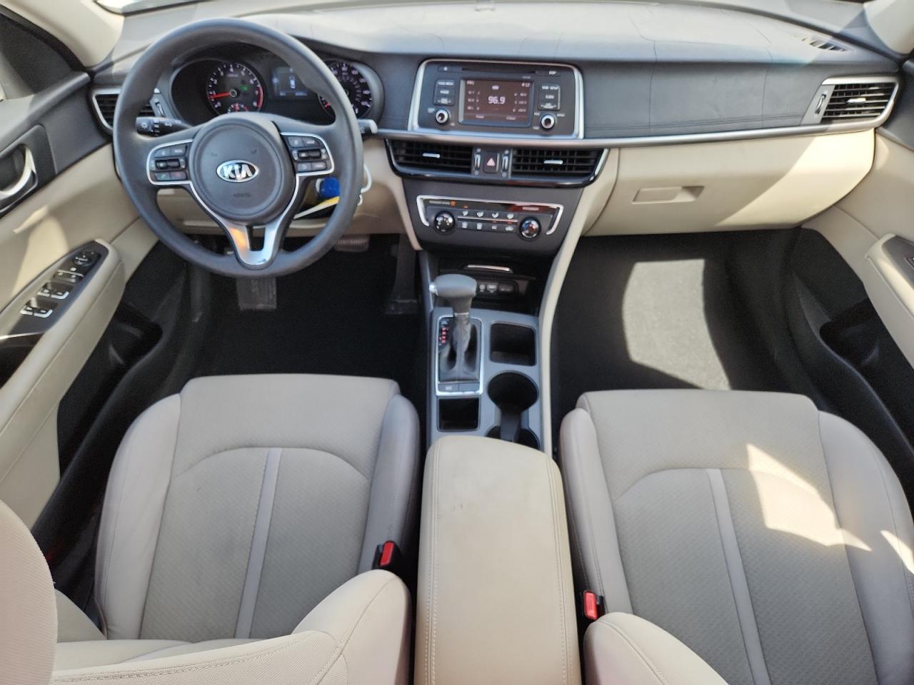 2016 Kia Optima Lx VIN: KNAGT4L31G5092524 Lot: 68892405