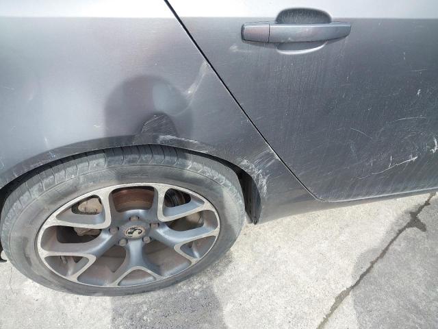 2011 OPEL INSIGNIA