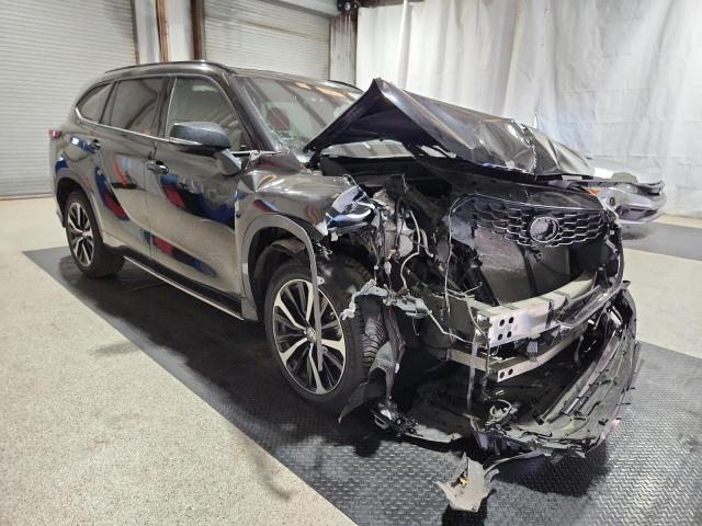  TOYOTA HIGHLANDER 2021 Черный