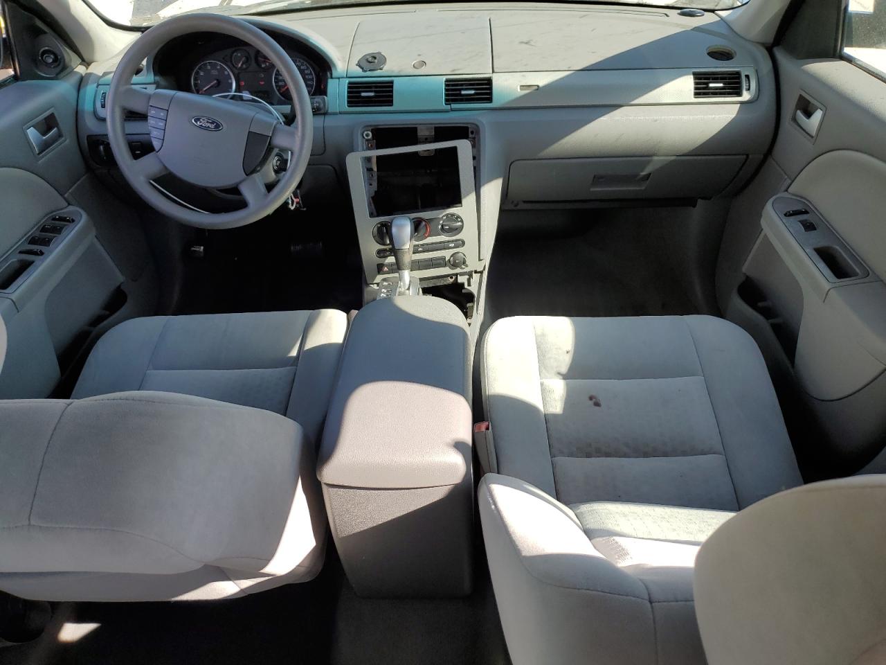 2006 Ford Five Hundred Se VIN: 1FAFP23106G106945 Lot: 70576965