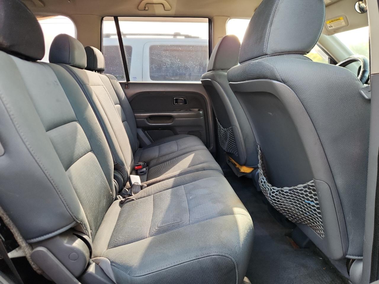 2007 Honda Pilot Lx VIN: 2HKYF18177H500576 Lot: 69687025