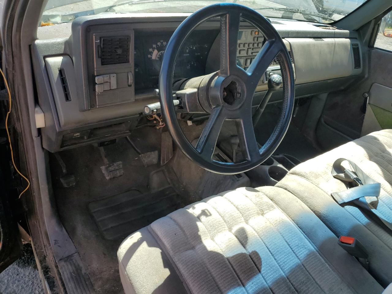 1990 Chevrolet Gmt-400 K1500 VIN: 1GCDK14Z4LZ266342 Lot: 68720625