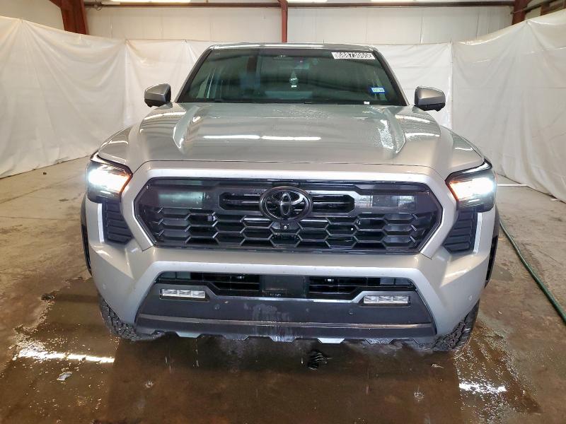  TOYOTA TACOMA 2024 Серебристый