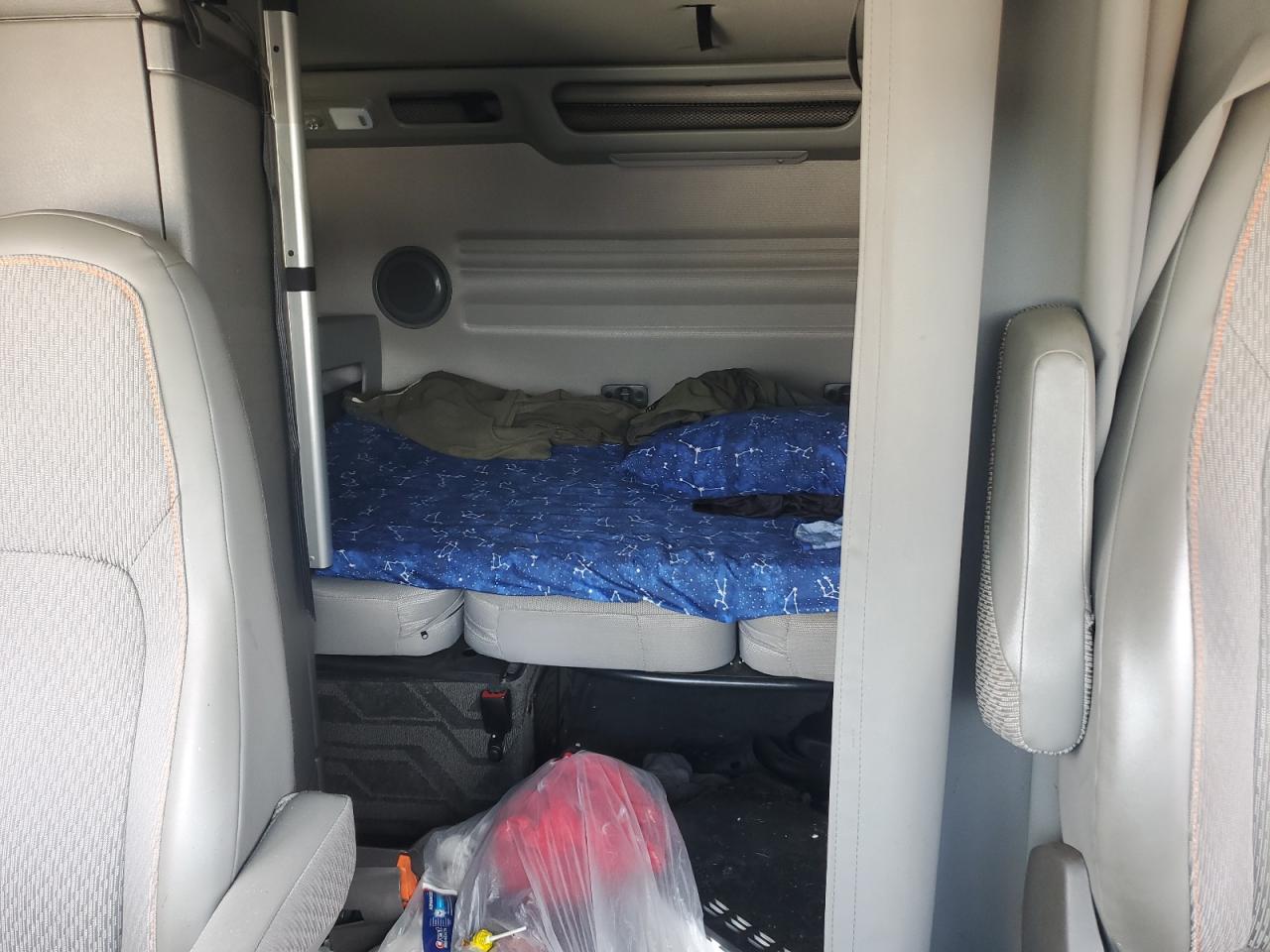 2024 Volvo Vnl Semi Truck VIN: 4V4NC9EH1RN645194 Lot: 69810295