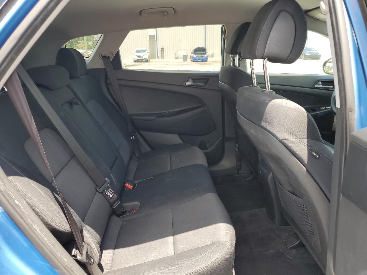 KM8J33A40GU092353 2016 Hyundai Tucson Limited