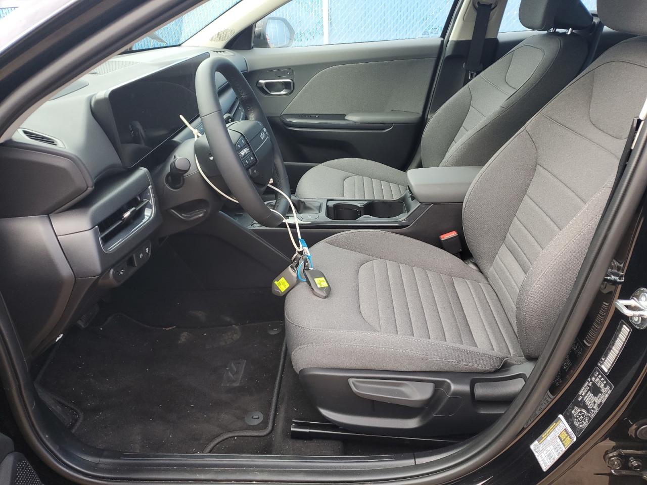 2025 Kia K4 Ex VIN: 3KPFU4DE4SE173705 Lot: 69810445