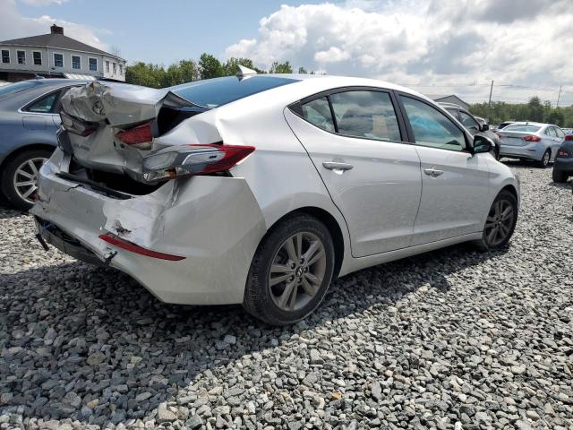  HYUNDAI ELANTRA 2018 Srebrny