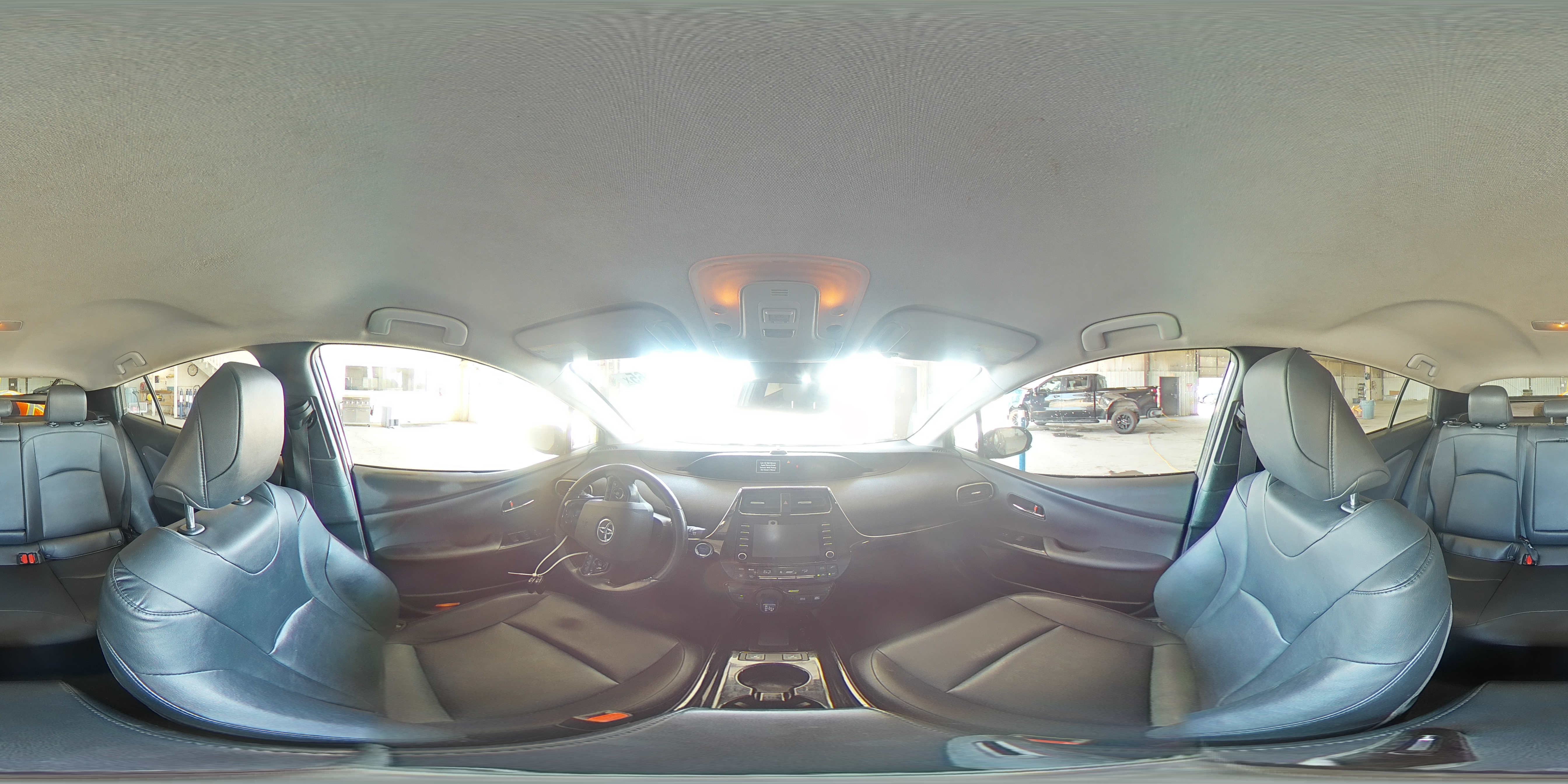 2020 Toyota Prius L VIN: JTDKARFUXL3118645 Lot: 68030265