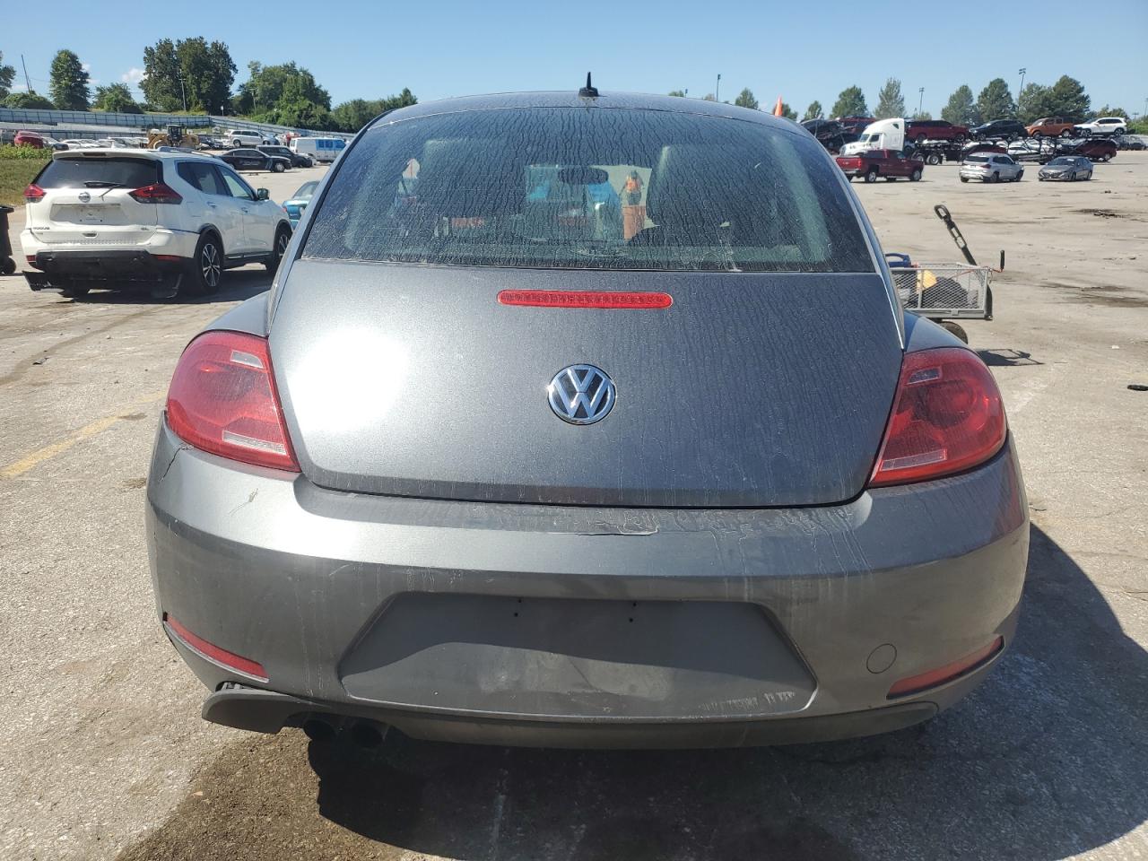 2014 Volkswagen Beetle VIN: 3VWFP7ATXEM622582 Lot: 70260615