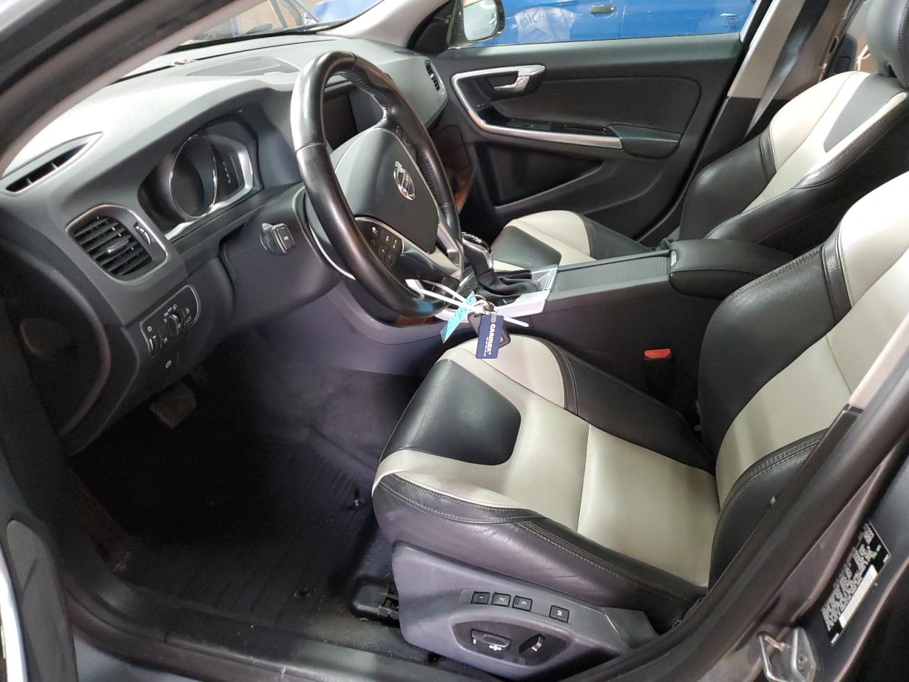 2017 Volvo S60 Cross Country T5 VIN: YV440MUM8H2004283 Lot: 70660715