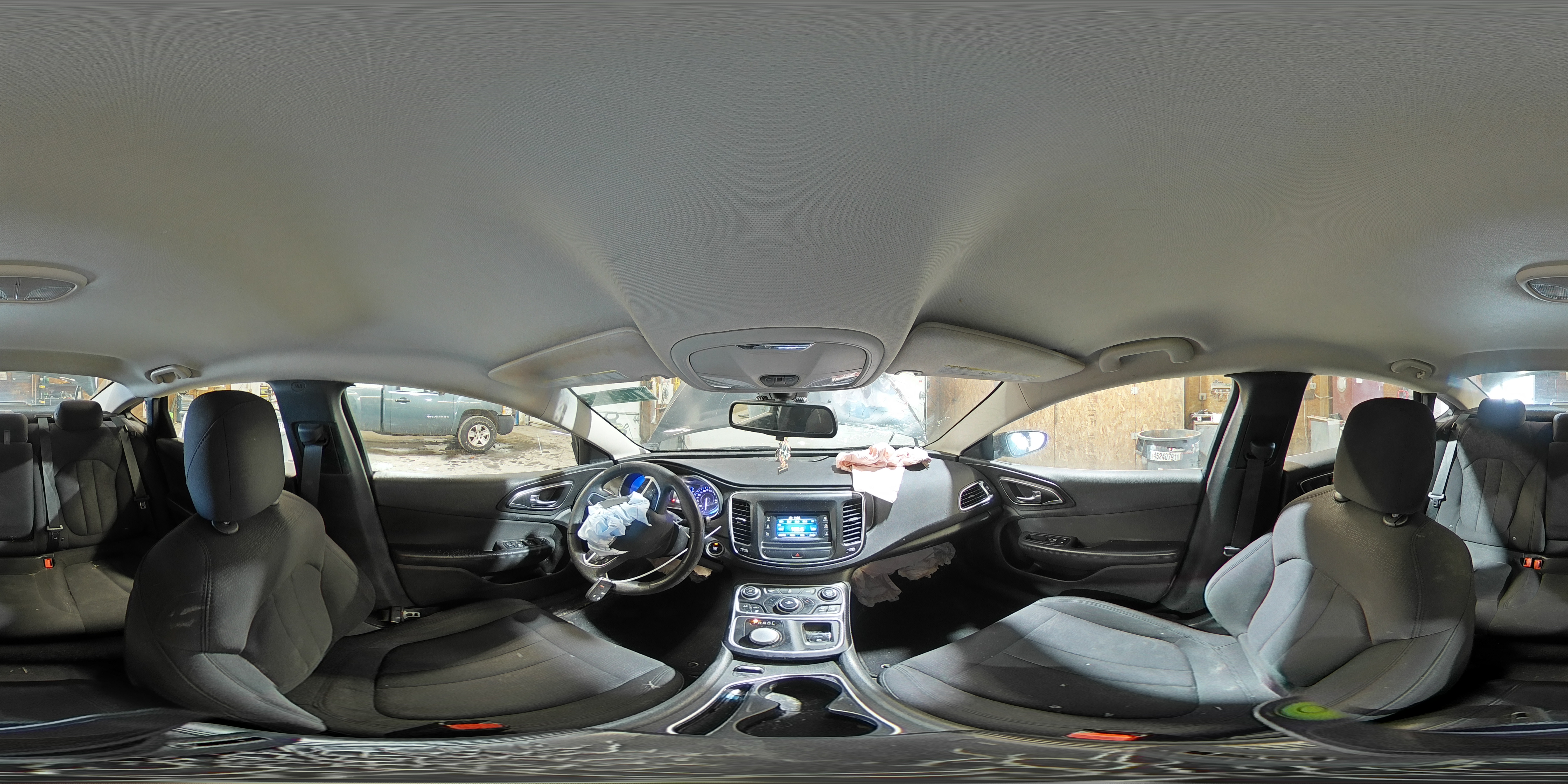 2015 Chrysler 200 Limited VIN: 1C3CCCABXFN642814 Lot: 70842055