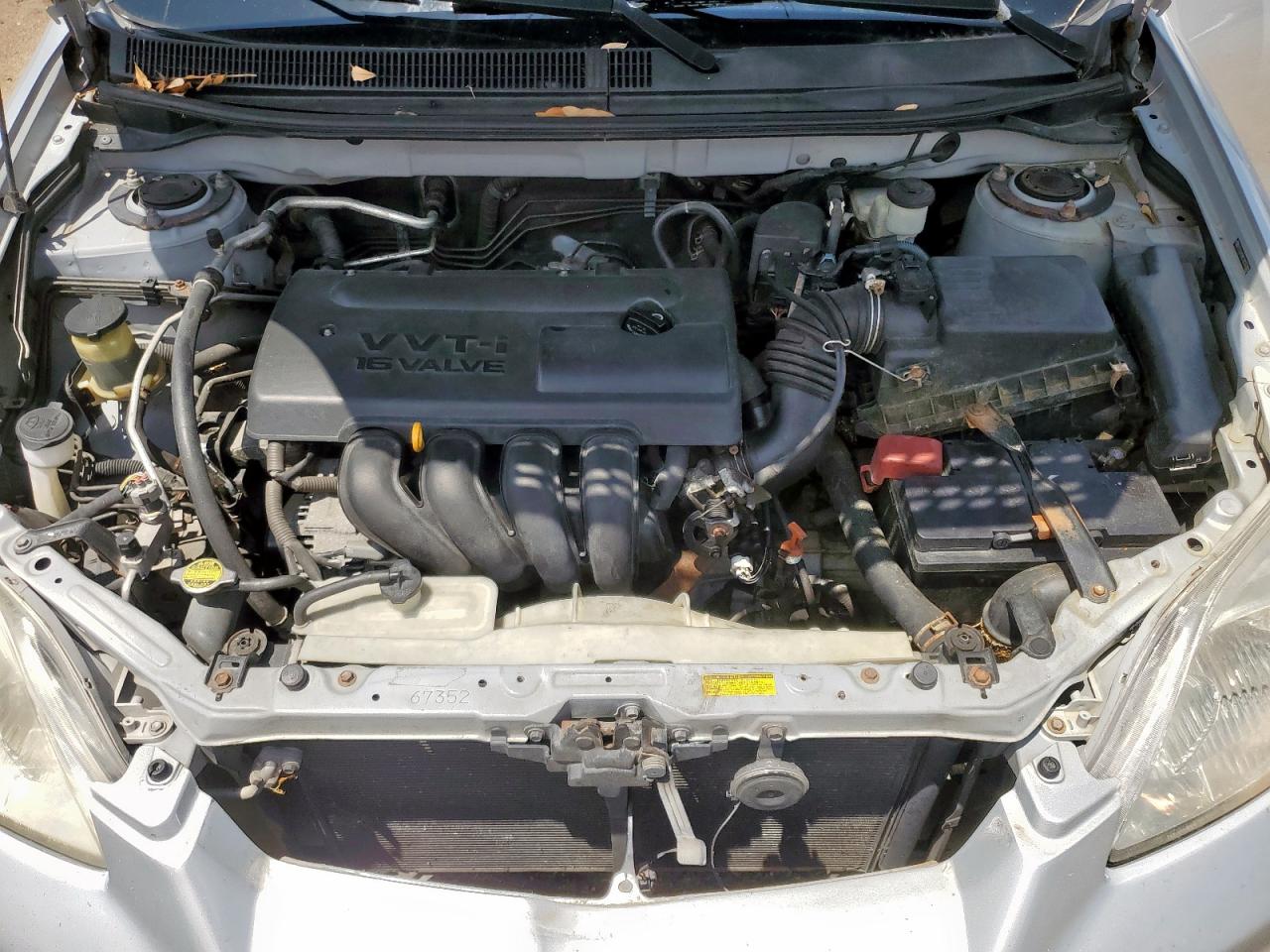 2006 Toyota Corolla Matrix Base VIN: 2T1LR30E26C553893 Lot: 68018925