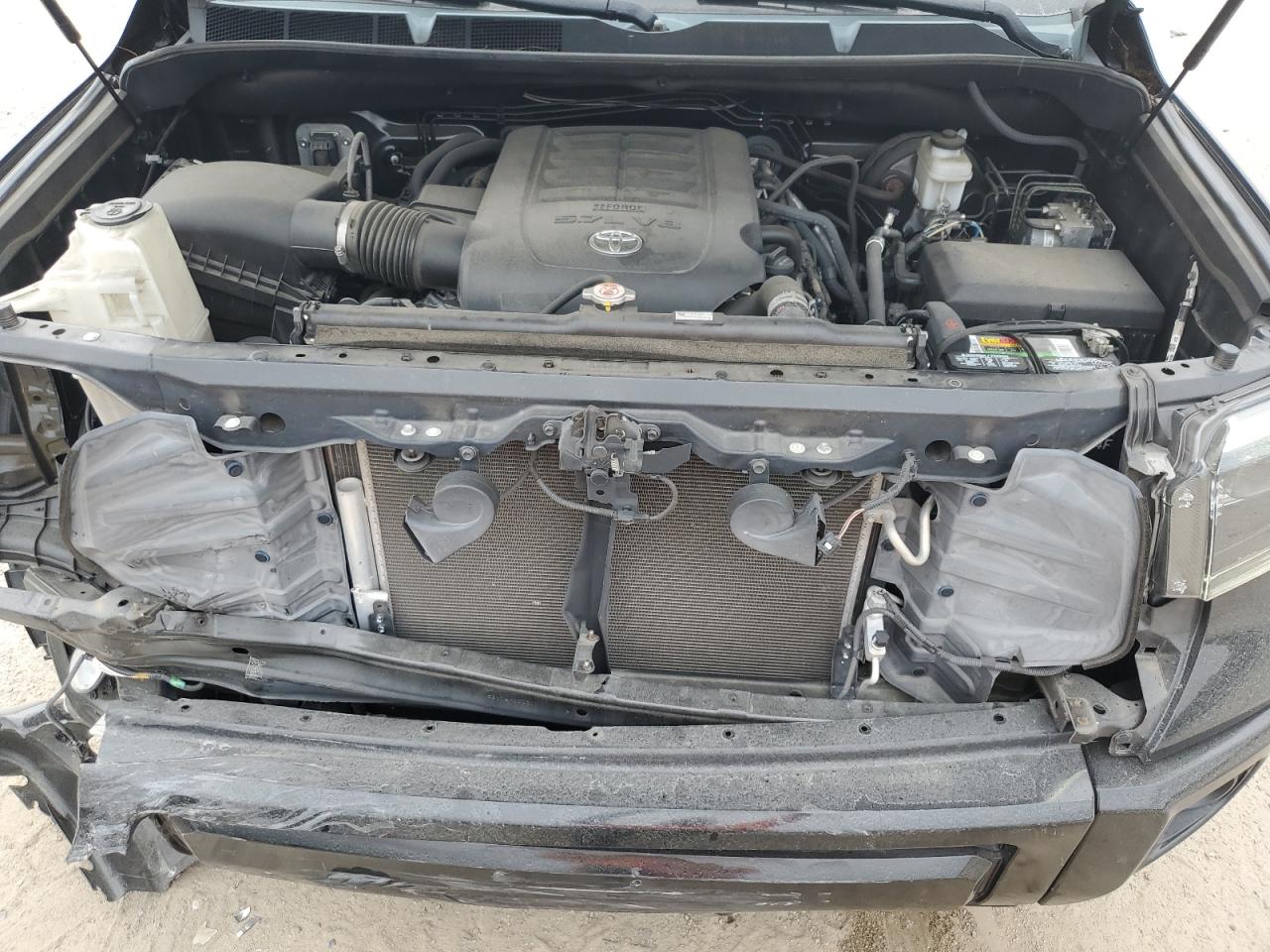 2020 Toyota Tundra Crewmax Sr5 VIN: 5TFDY5F15LX898131 Lot: 69872005