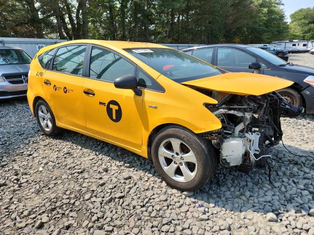 Кроссоверы TOYOTA PRIUS 2016 Желтый
