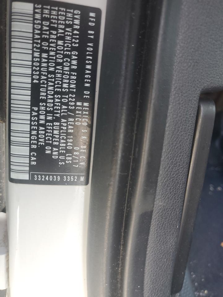 2018 Volkswagen Beetle S VIN: 3VW5DAAT2JM502304 Lot: 68676005