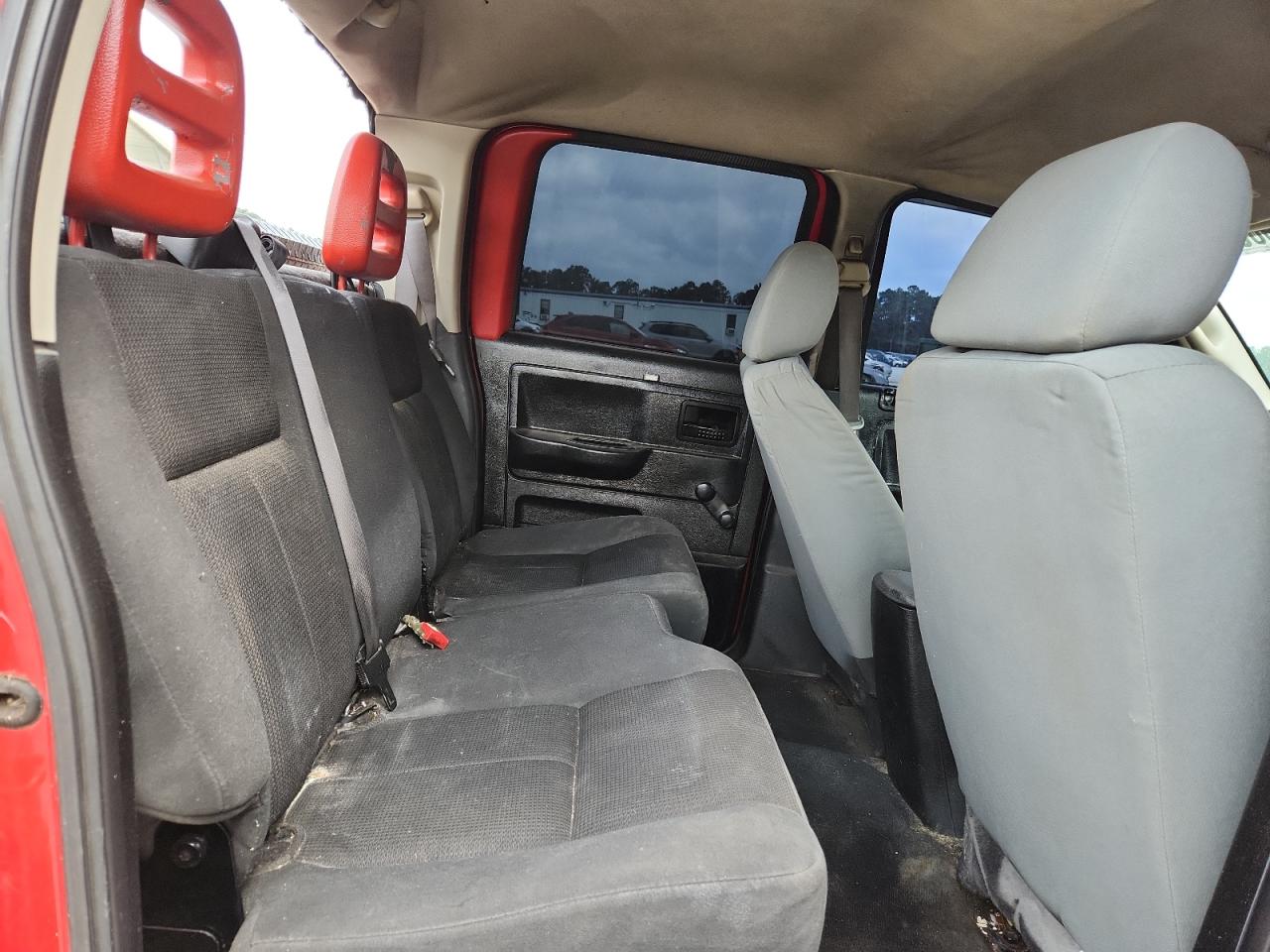 2005 Dodge Dakota Quad VIN: 1D7HE28N85S158135 Lot: 69058665