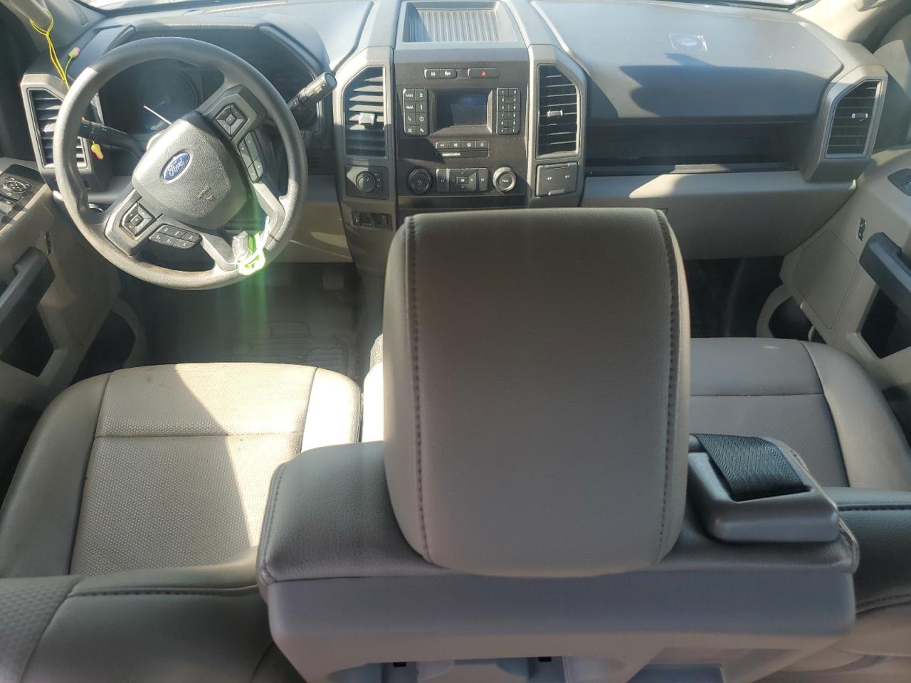 2022 Ford F550 Super Duty VIN: 1FD0W5HT5NEF63111 Lot: 70018425