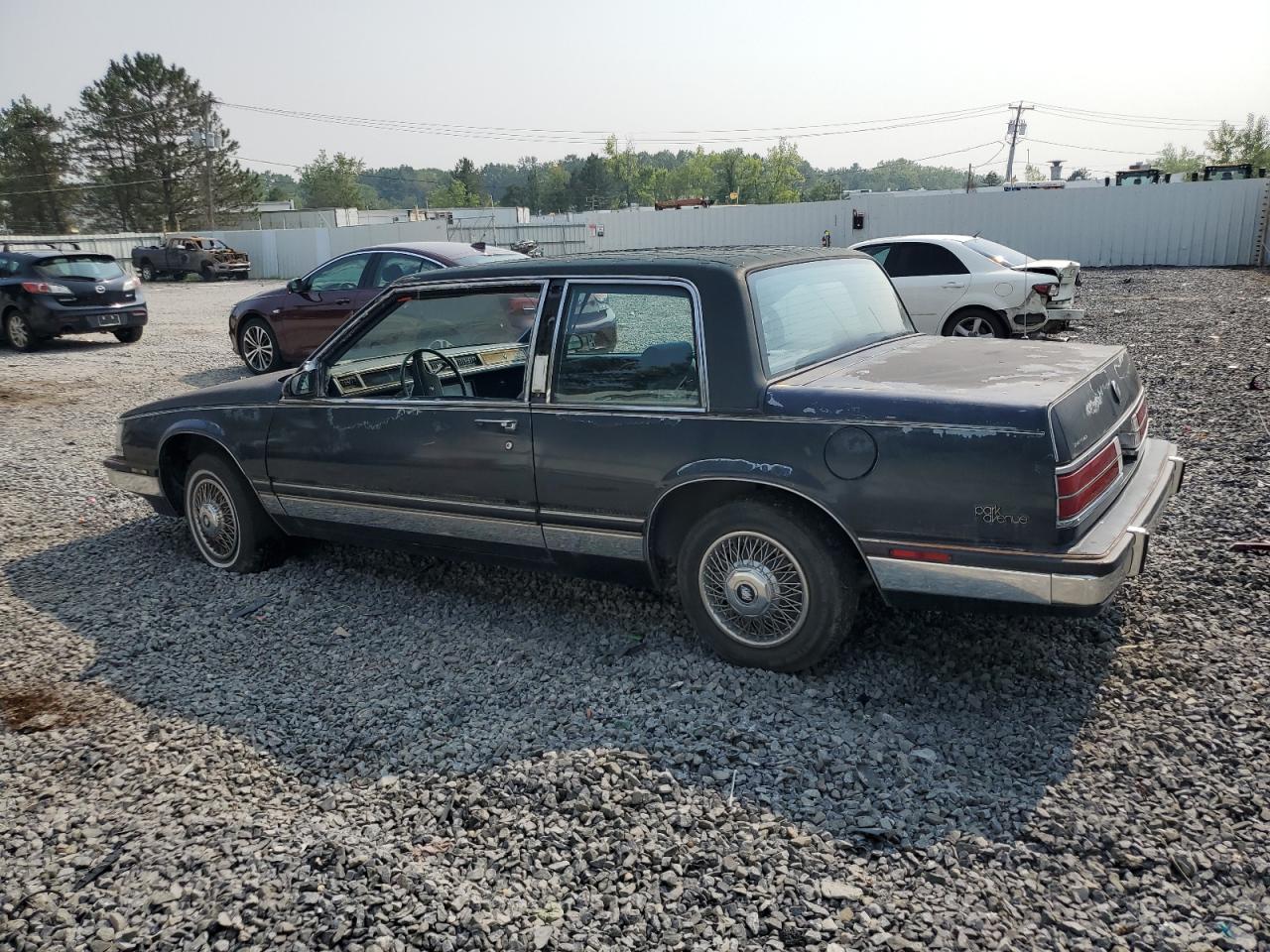 1986 Buick Electra Park Avenue blue null gas 1G4CW11B2G1494458 photo #3