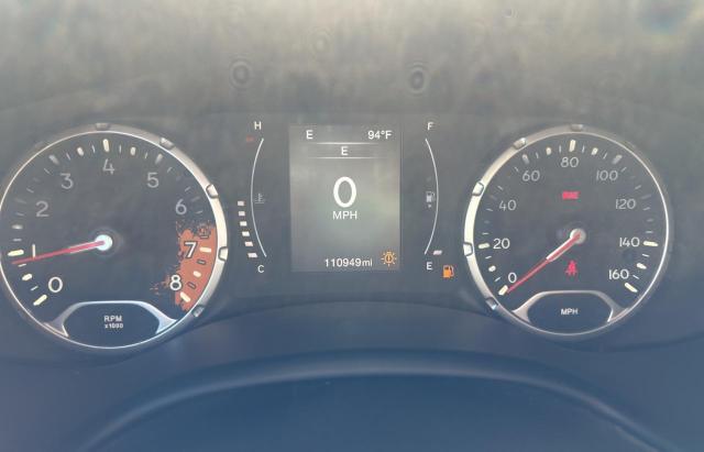 Parquets JEEP RENEGADE 2016 Granatowy