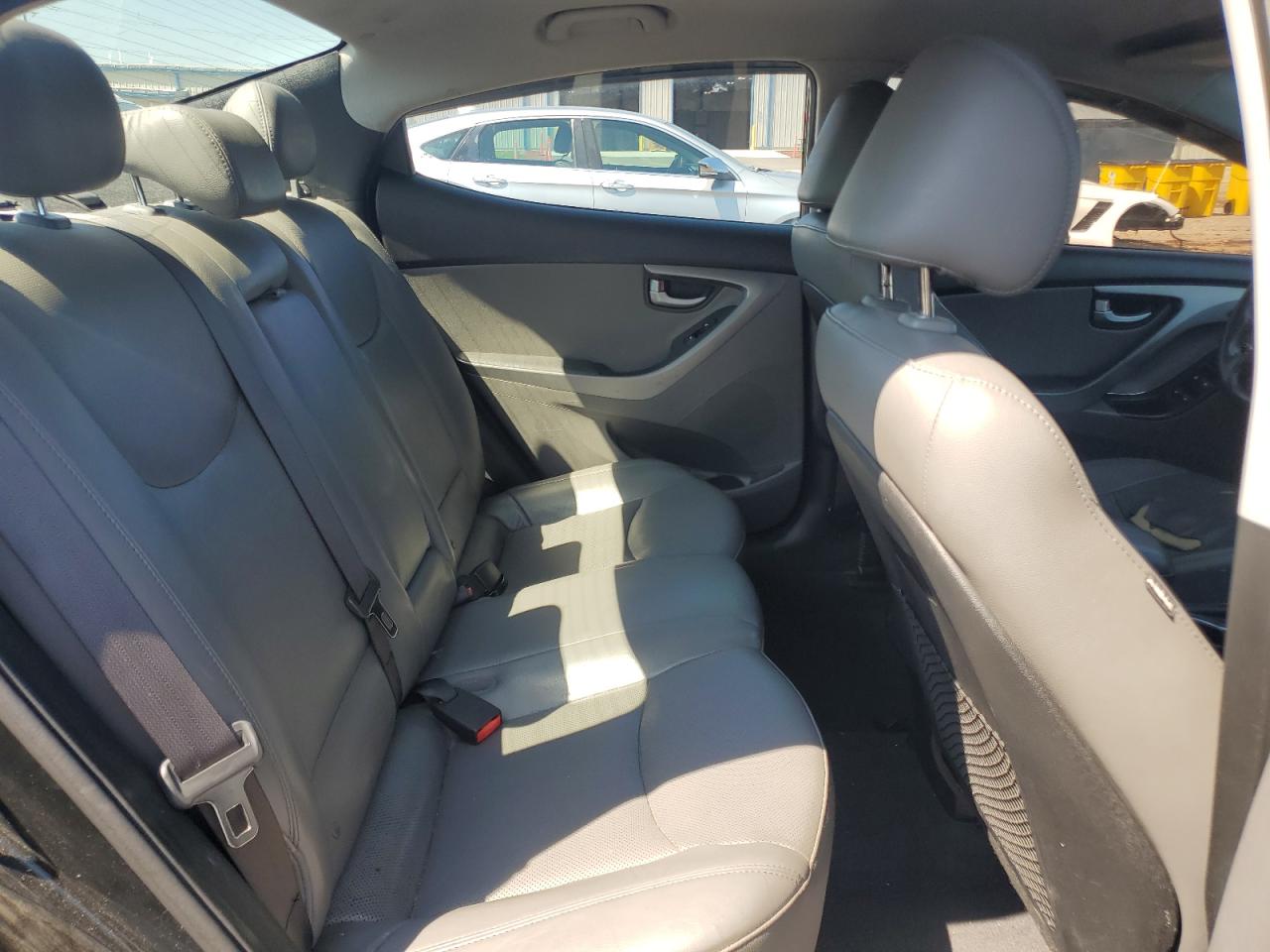 2014 Hyundai Elantra Se VIN: 5NPDH4AE2EH476529 Lot: 70890175