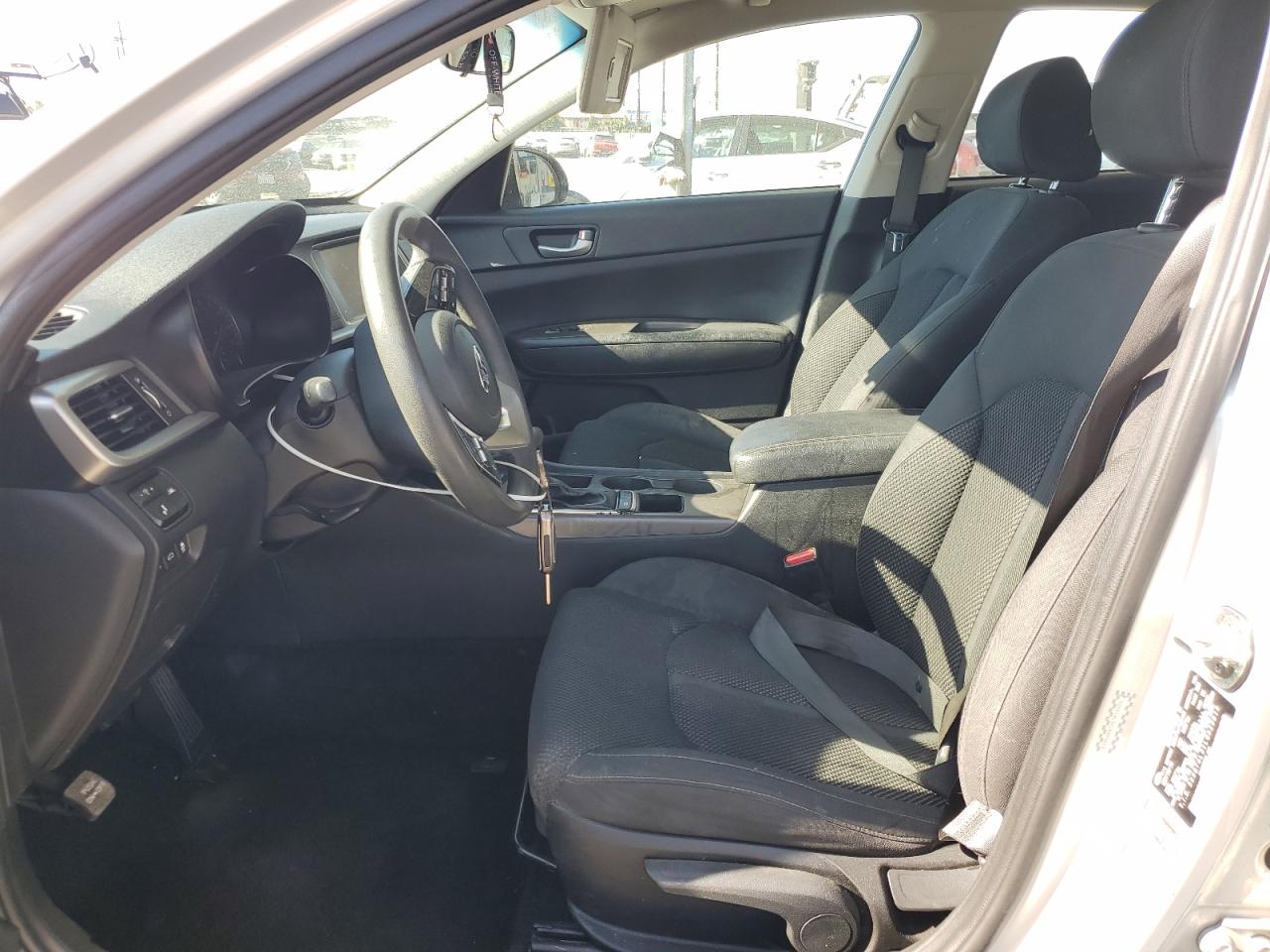 2020 Kia Optima Lx VIN: 5XXGT4L31LG423613 Lot: 70497875