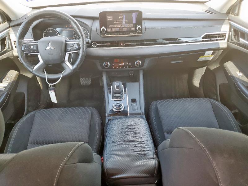  MITSUBISHI OUTLANDER 2022 Серебристый