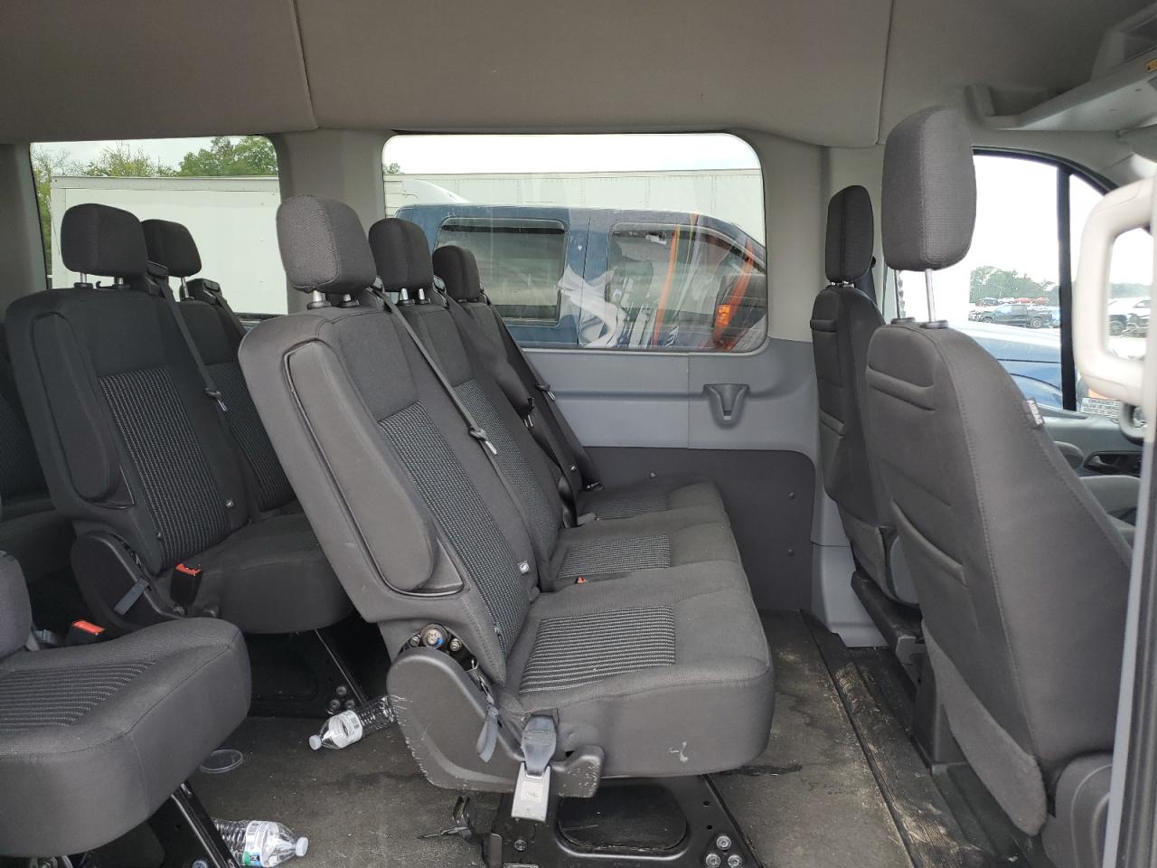 2017 Ford Transit T-350 Hd VIN: 1FBVU4XV5HKA44454 Lot: 69028855