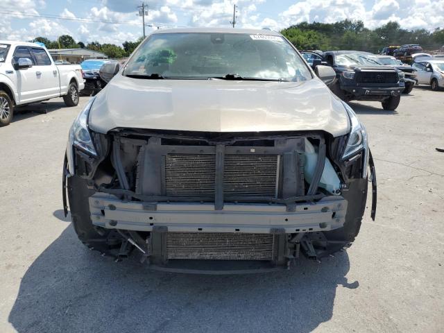  CADILLAC XT5 2018 tan