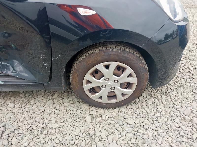 2014 HYUNDAI I10 SE