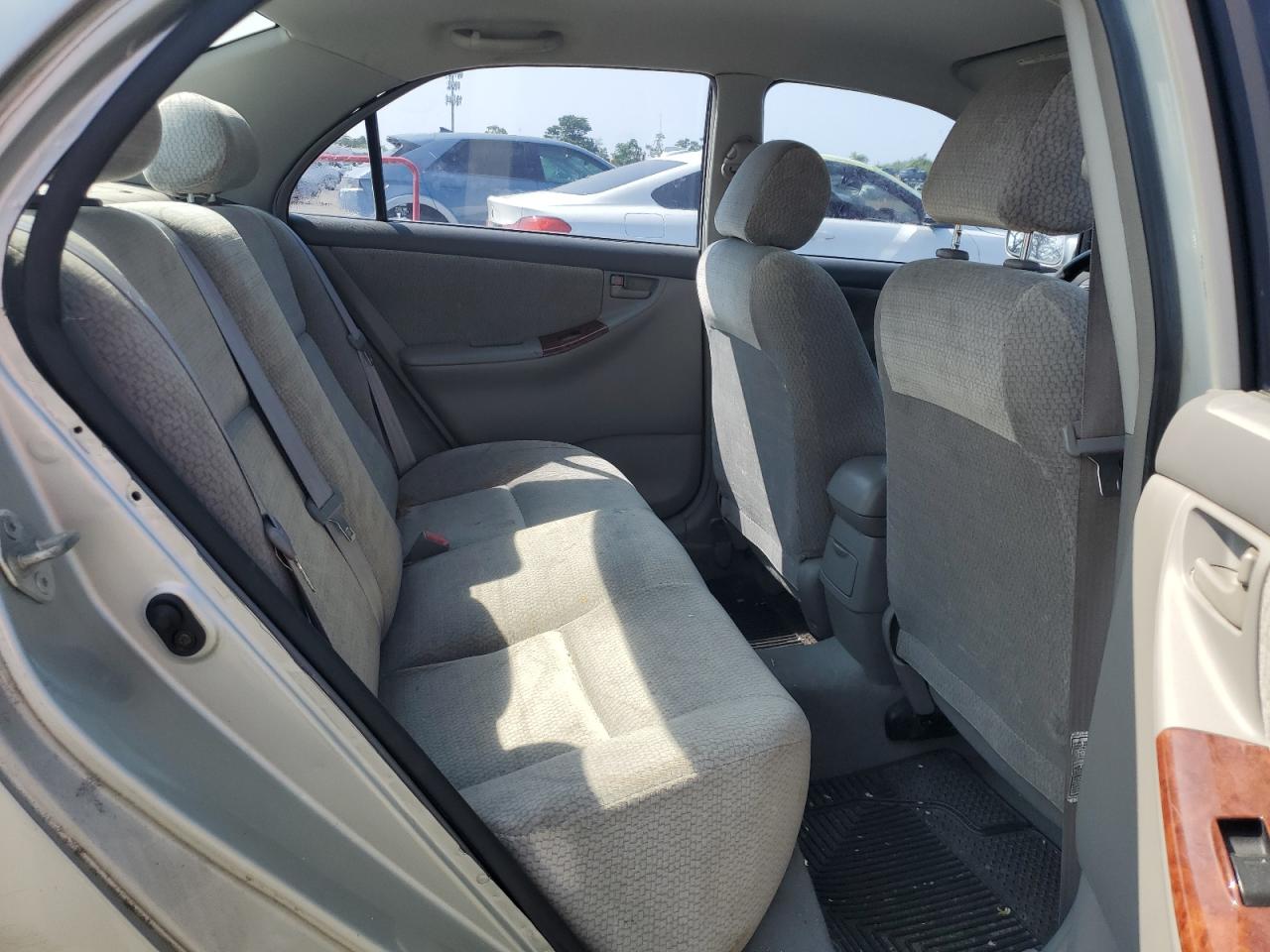 2003 Toyota Corolla Ce VIN: 2T1BR38E73C127533 Lot: 67681405