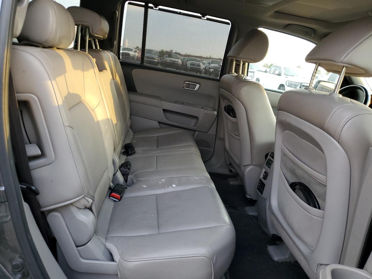 2011 Honda Pilot Touring VIN: 5FNYF4H91BB033217 Lot: 70007165