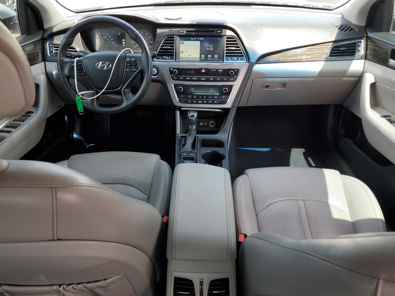 2016 Hyundai Sonata Hybrid VIN: KMHE34L15GA014792 Lot: 70359025