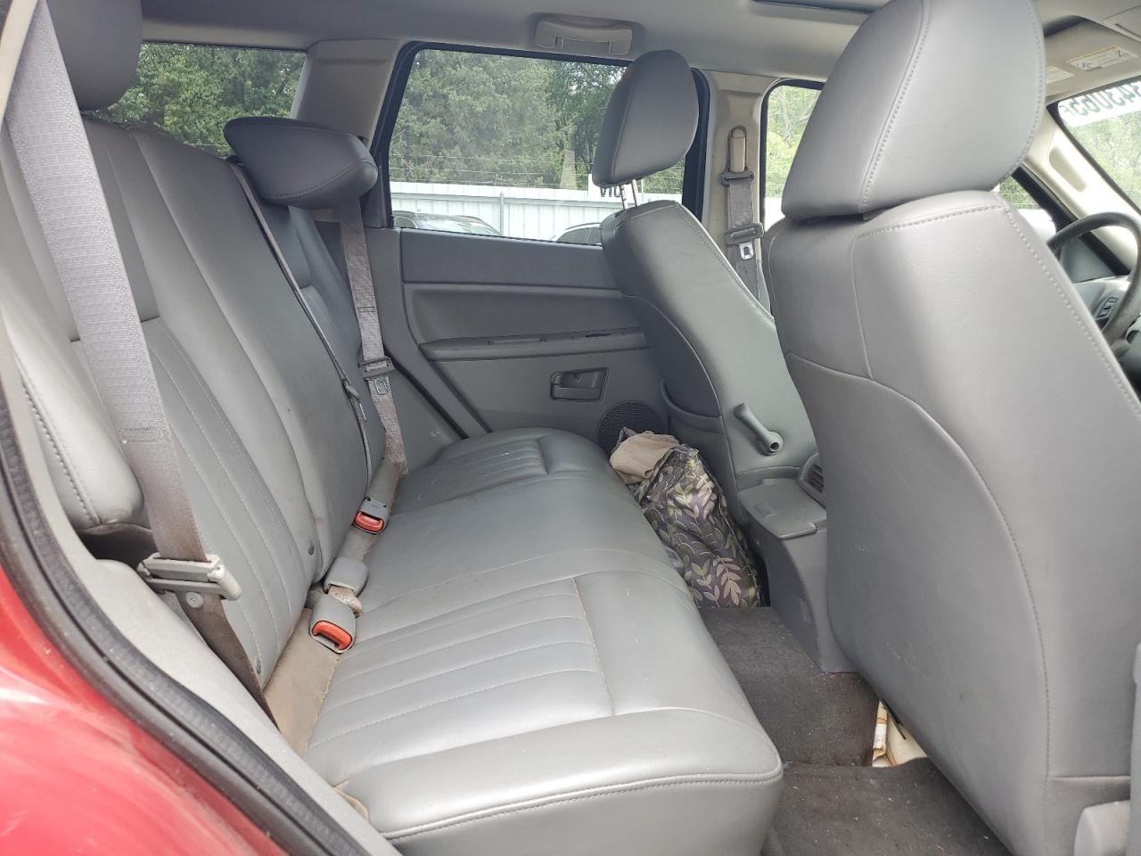 2005 Jeep Grand Cherokee Laredo VIN: 1J4GR48K35C538127 Lot: 70343065