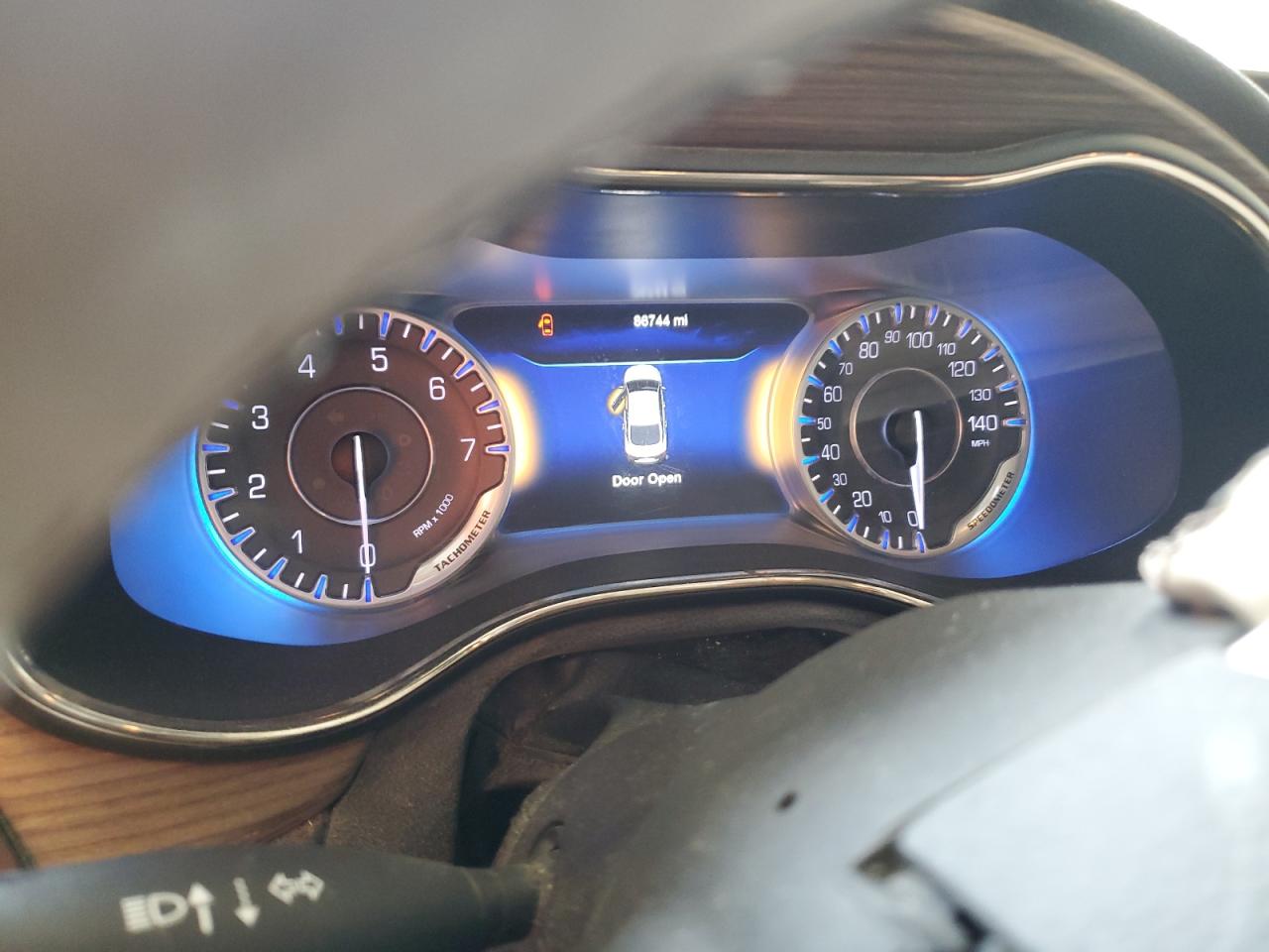 2015 Chrysler 200 C VIN: 1C3CCCEGXFN583415 Lot: 68595515