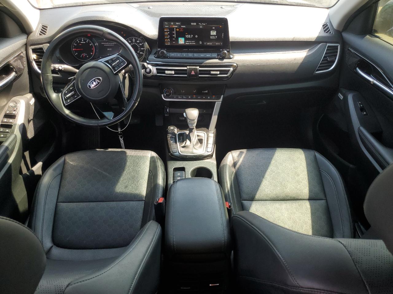 2021 Kia Seltos Sx VIN: KNDETCA21M7156611 Lot: 67652645