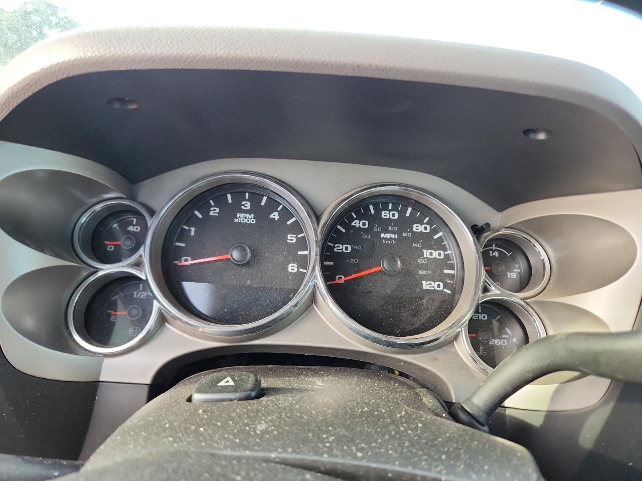 2014 GMC Sierra C2500 Heavy Duty VIN: 1GT11ZCG1EF185372 Lot: 69679195